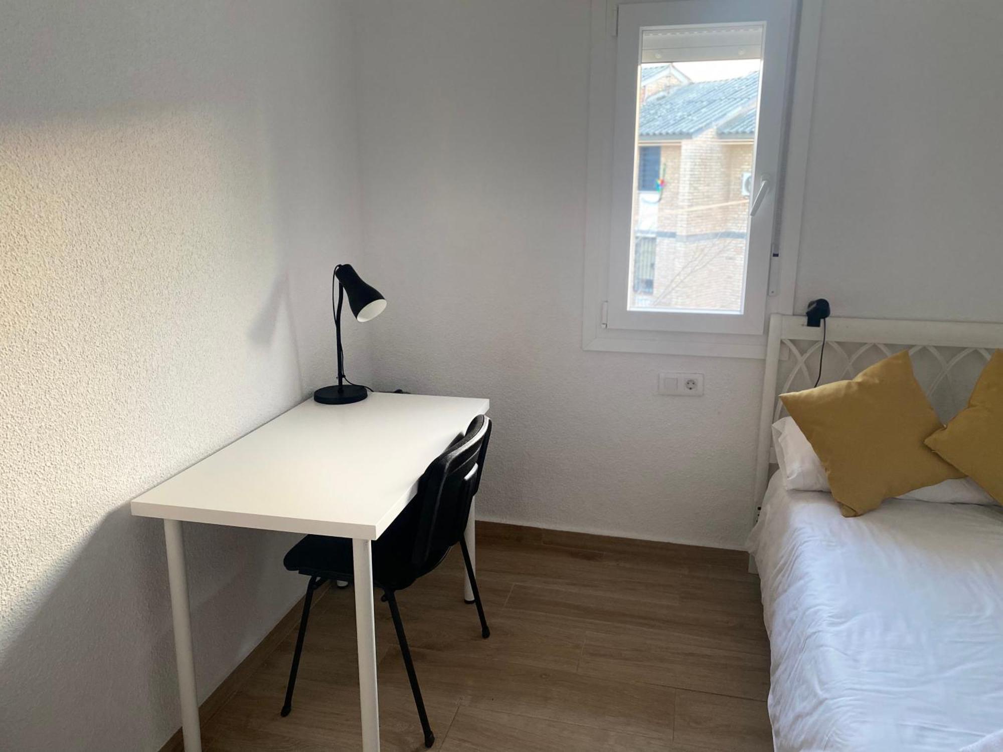 Plaza Andalucia Apartment -A 10Min Caminando Del Puente Romano Кордова Экстерьер фото
